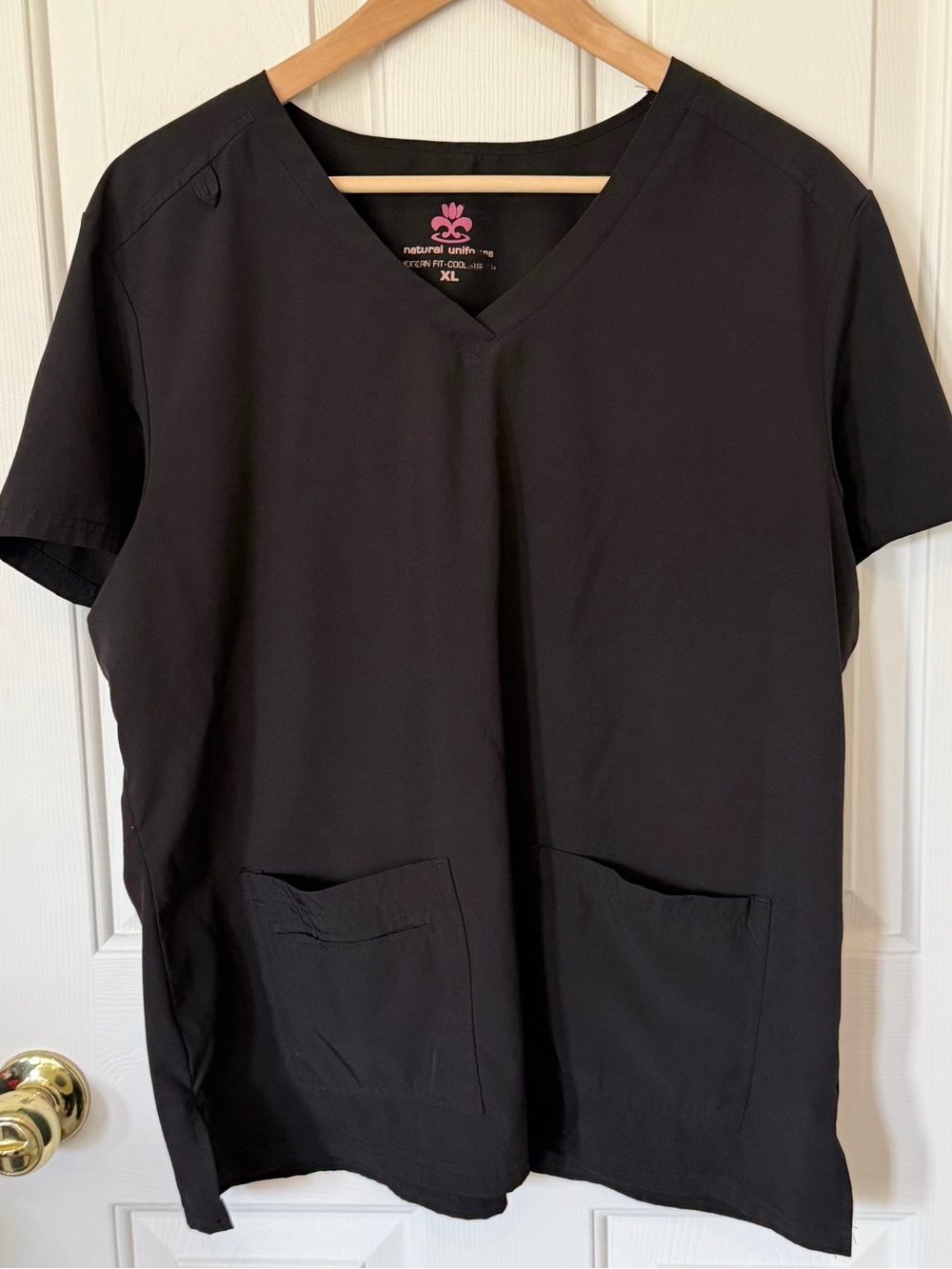 Natural Uniforms Women's V-Neck Tunic Top - Black